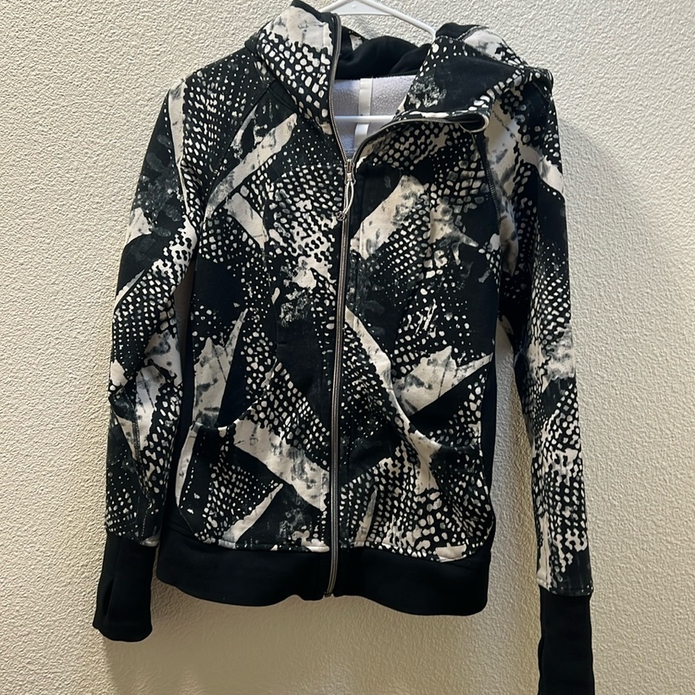 Lululemon Scuba Hoodie III Static Mist White Black / Black Sz 4
